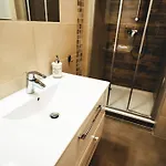 شقة 19 شكلارسكا بوريبا